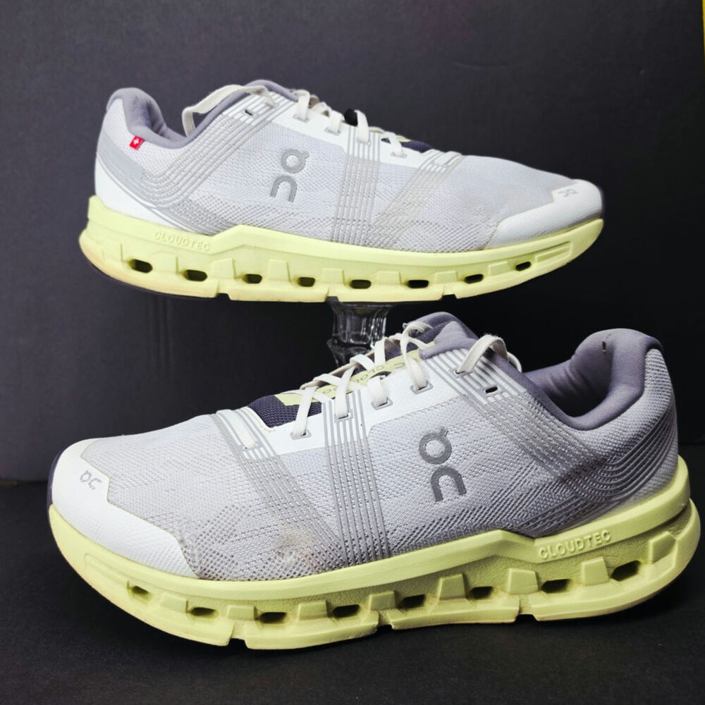 Oncloud Women 11 Comfy footwear